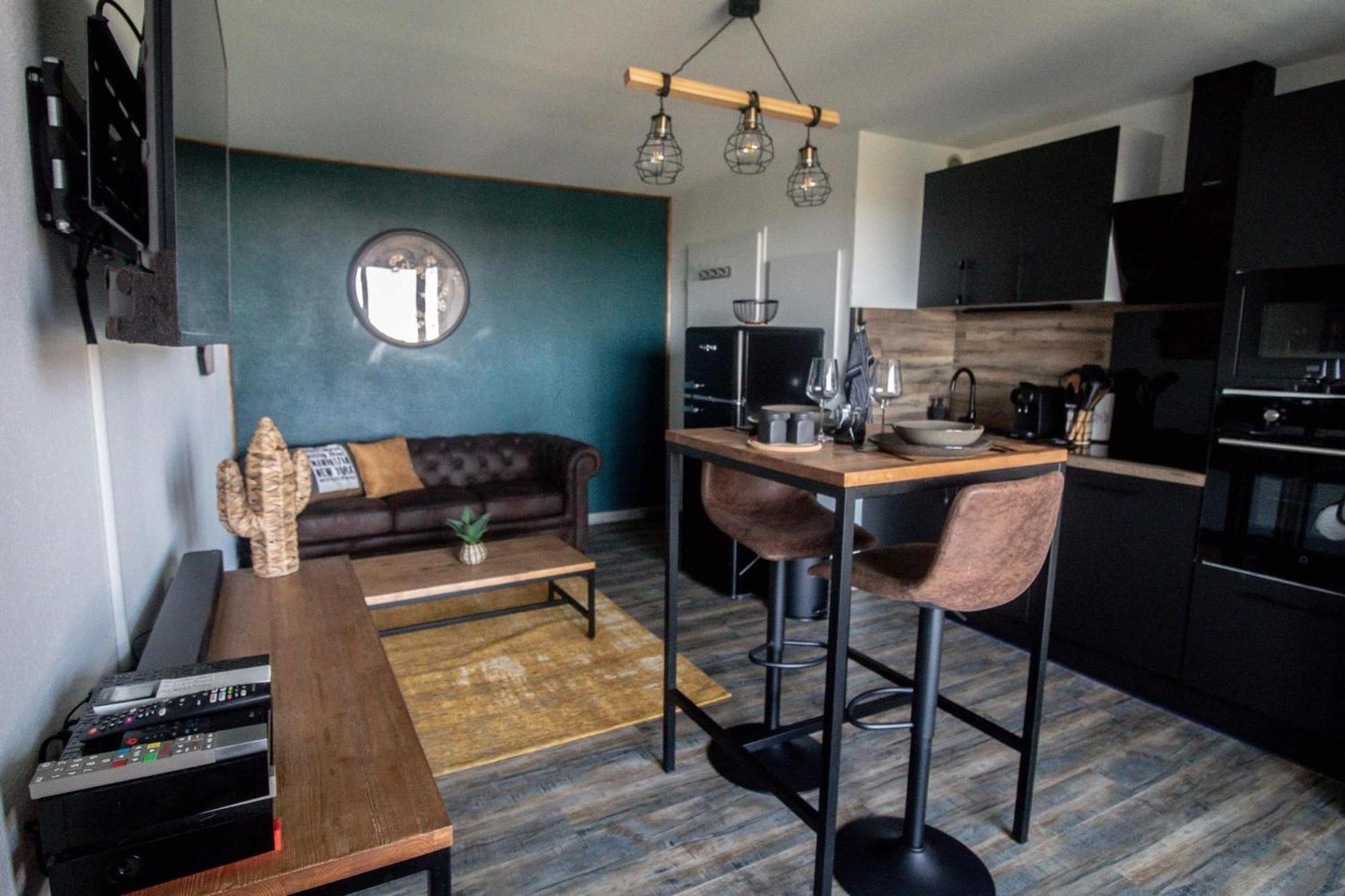 Cosy, Climatise Apartment